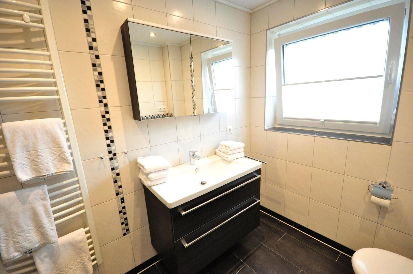 Haus Seebär Wg. Sir Francis Drake Neuharlingersiel - 