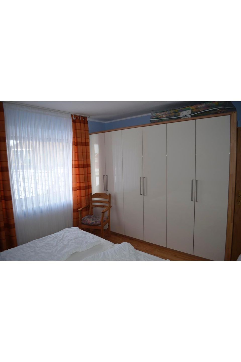  Ferienwohnung Am Yachthafen Harlesiel - Schlafzimmer