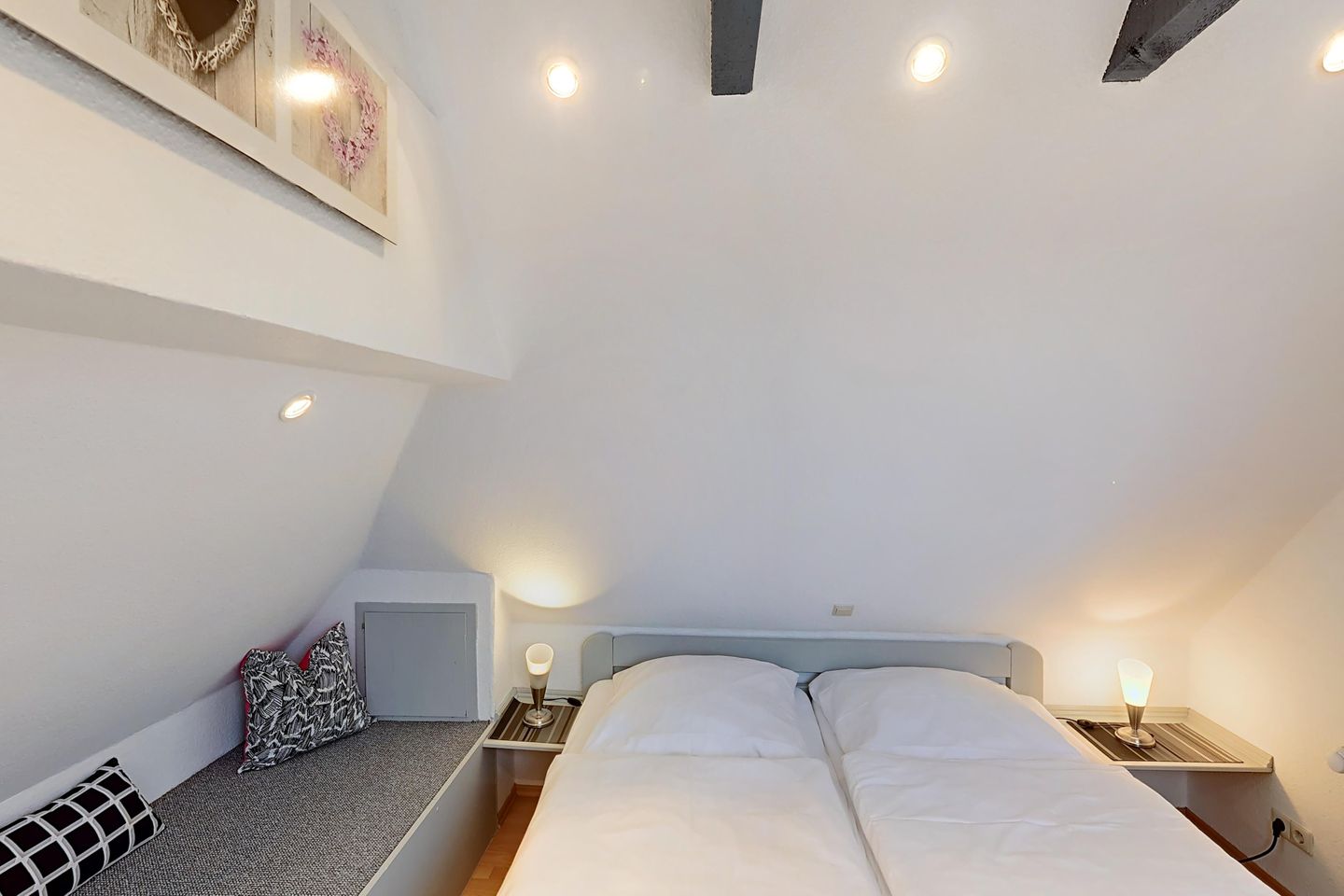 Huus vör`d Diek Nelkenweg 4 Wohnung 4 Neuharlingersiel - 