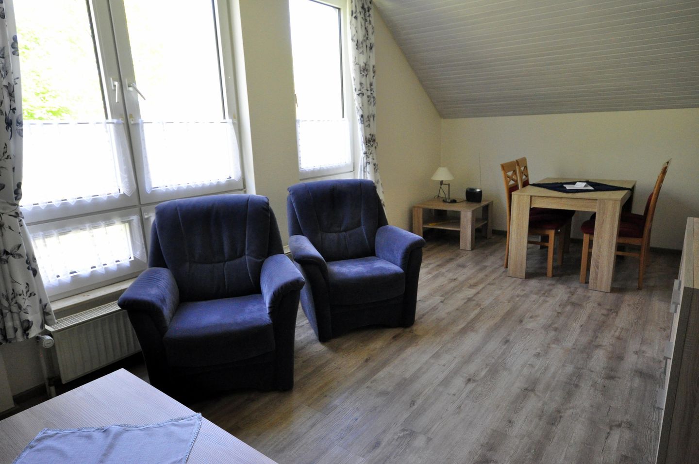  Haus Falke Whg. 4 Neuharlingersiel - 