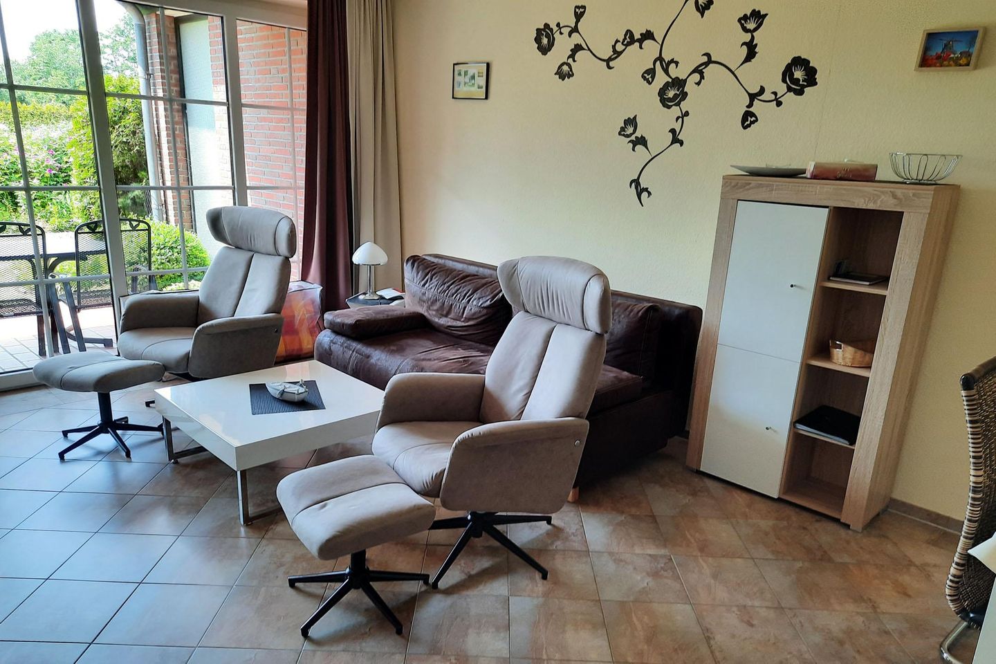 Wohnpark Werdum Wohnpark Warfstr. 9/2 Werdum - Wohnzimmer