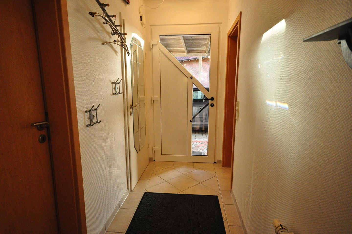  Ferienhaus Sonnenwind Werdum - 