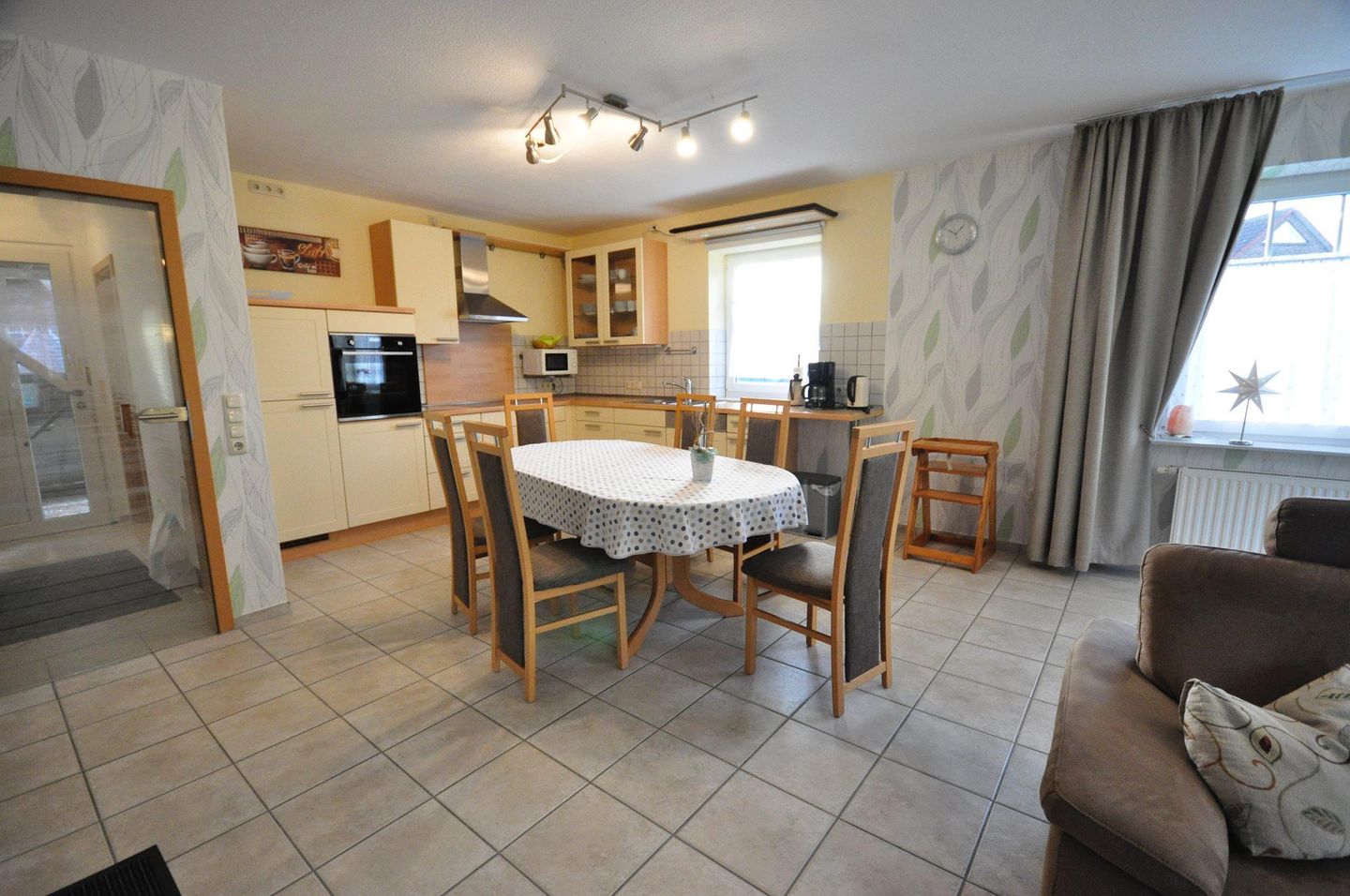  Ferienhaus Sonnenwind Werdum - 