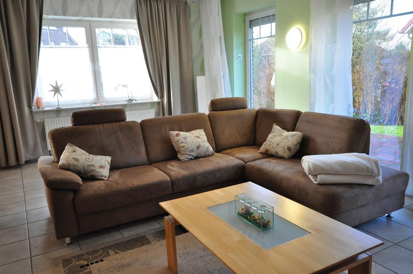  Ferienhaus Sonnenwind Werdum - 