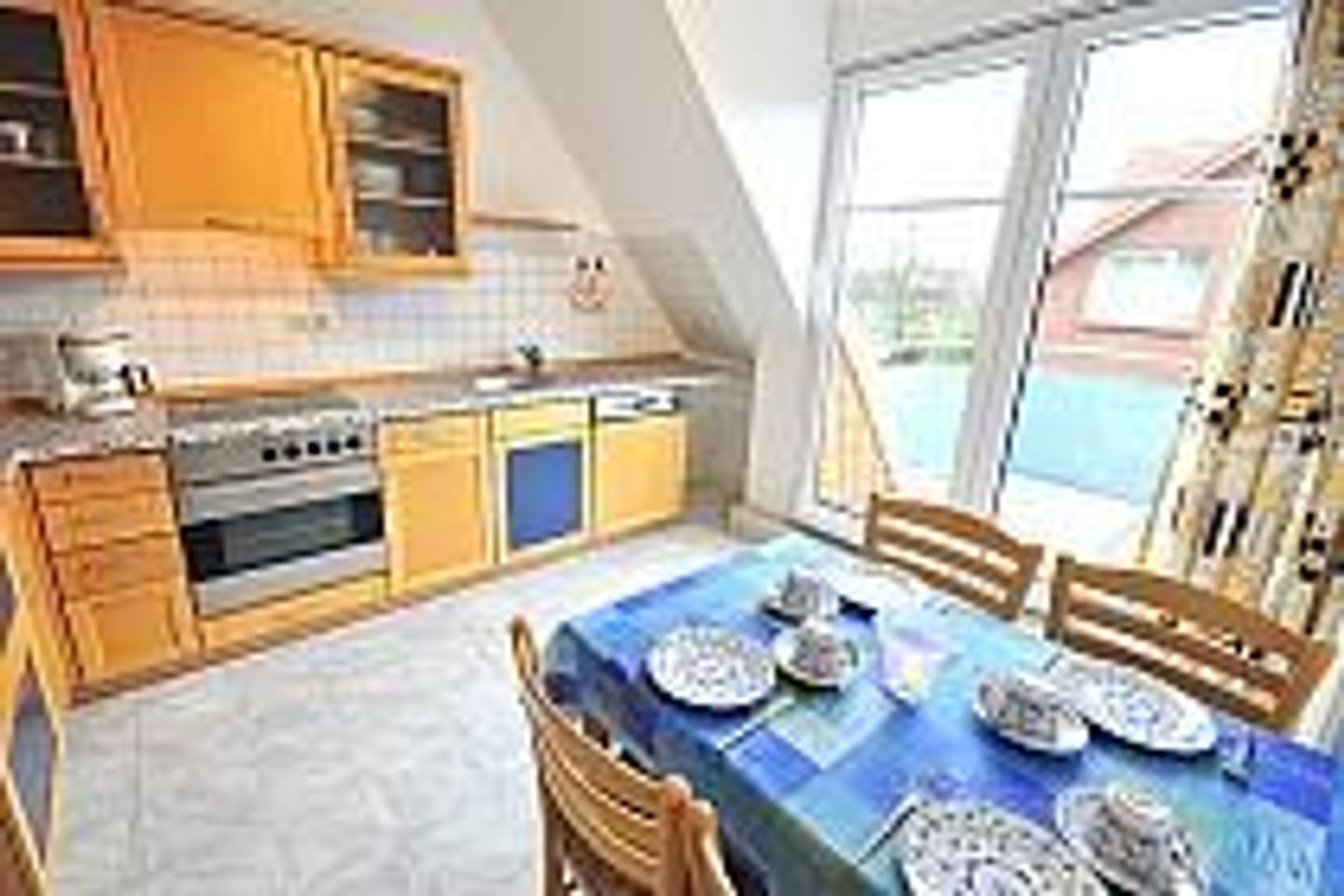  Ferienwohnung Am Kurzentrum 8 A OG Carolinensiel - 