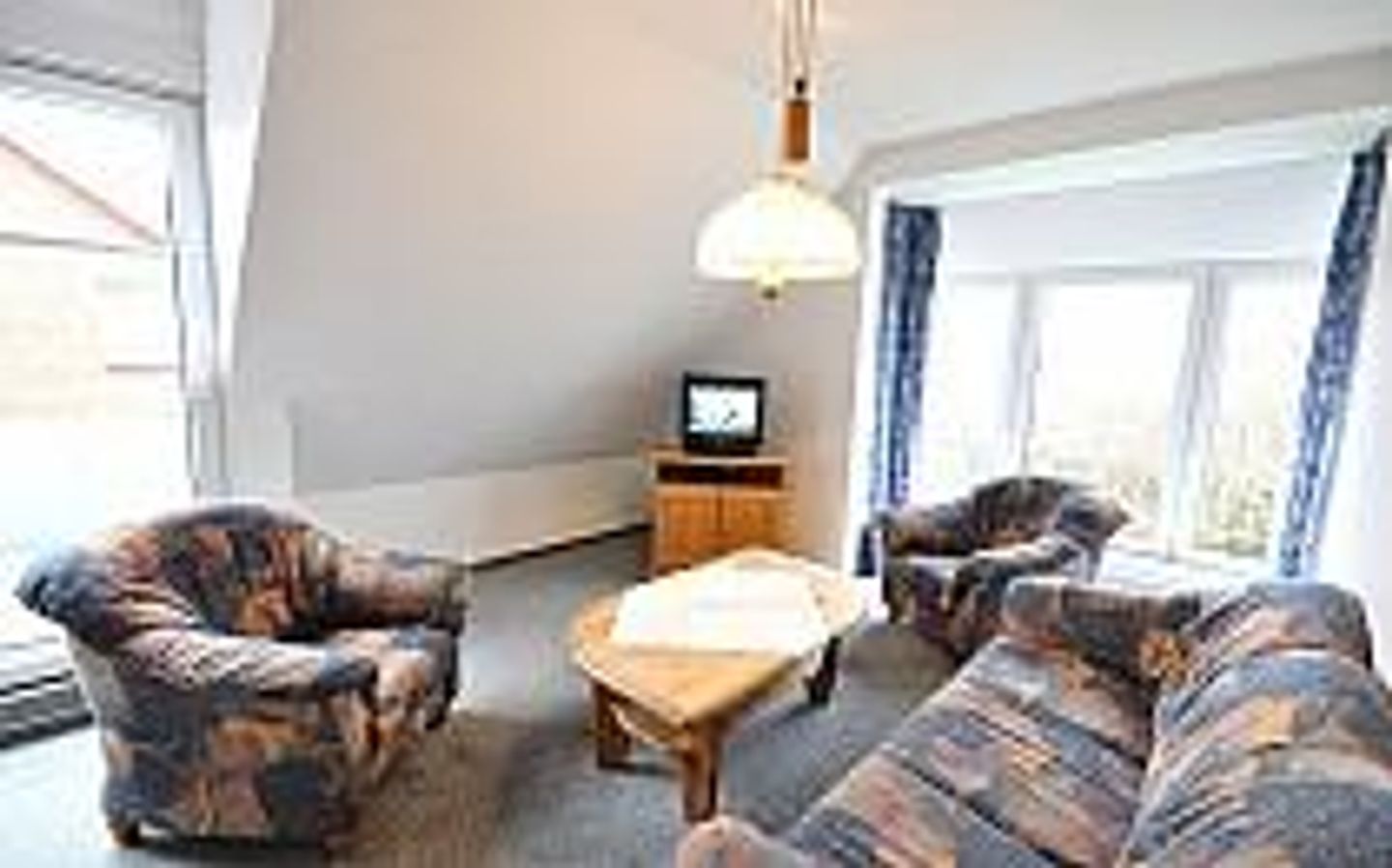  Ferienwohnung Am Kurzentrum 8 A OG Carolinensiel - 