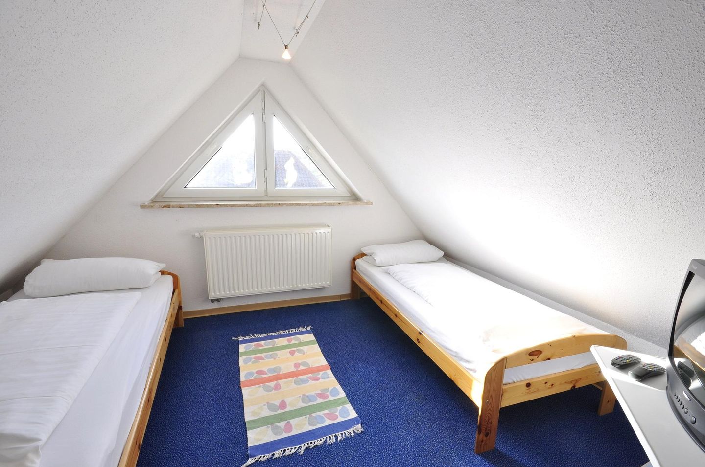  Ferienwohnung Am Harlebogen 10 Whg. 5 Carolinensiel - Schlafzimmer