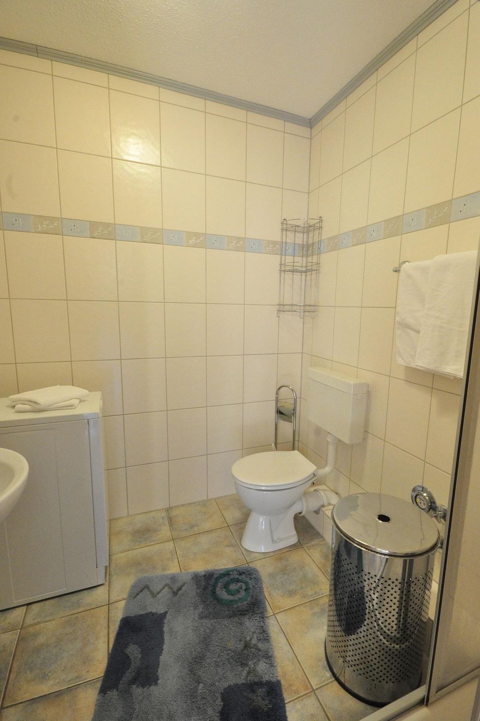  Ferienwohnung Am Harlebogen 10 Whg. 5 Carolinensiel - Badezimmer