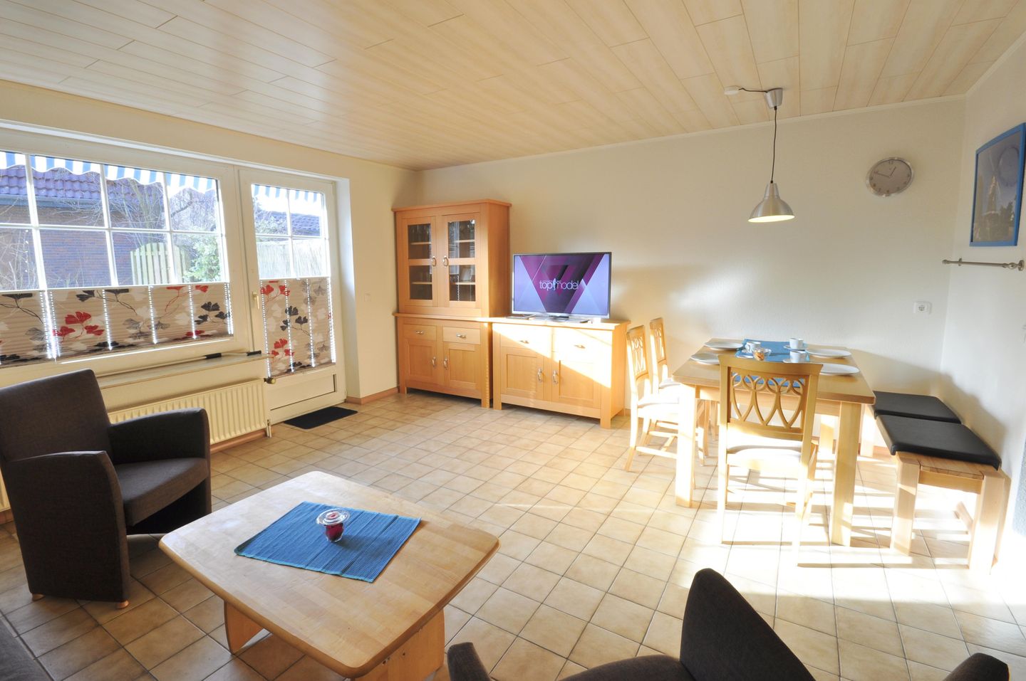  Ferienhaus Uferstraße 19b Carolinensiel - 