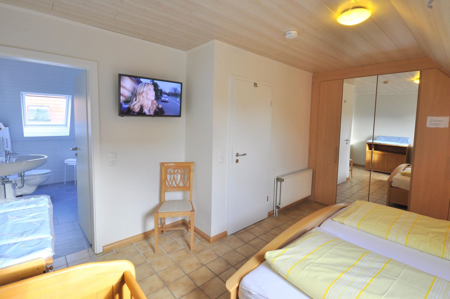  Ferienhaus Uferstraße 19b Carolinensiel - 