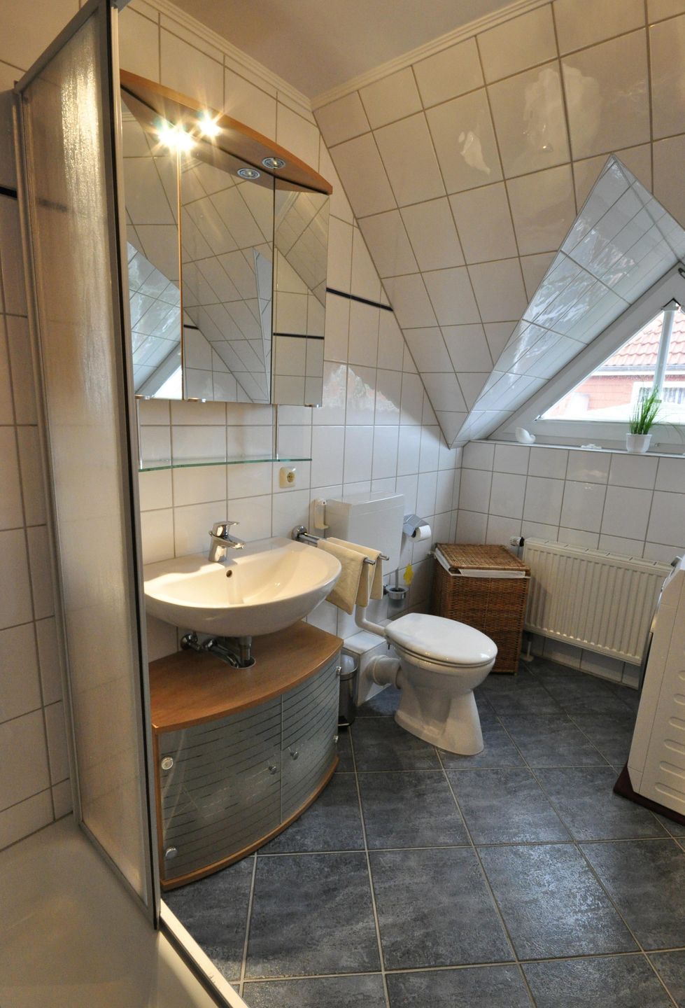  Ferienwohnung Elke Am Harlebogen 9 Whg. 3 Carolinensiel - Badezimmer