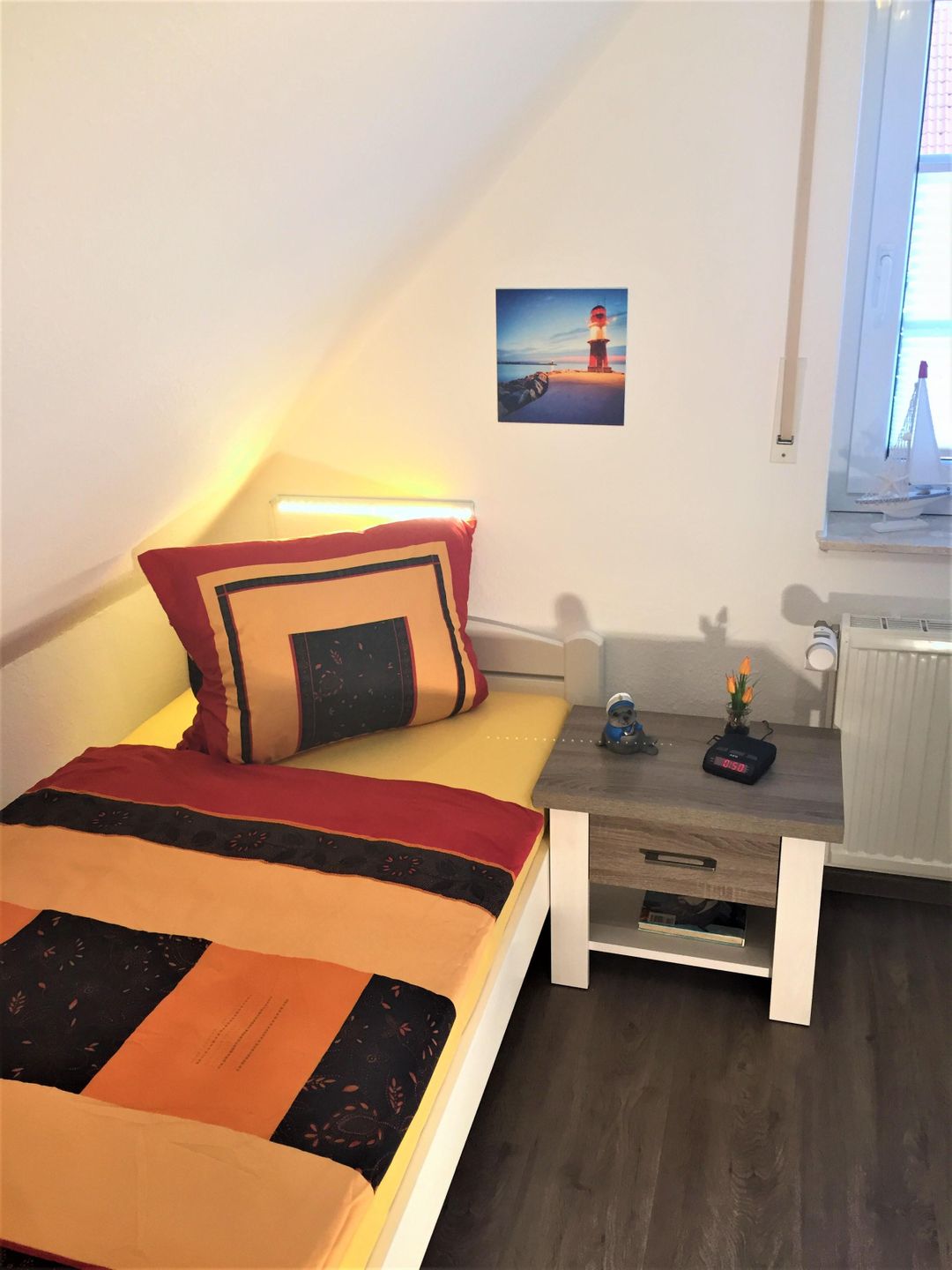  Ferienhaus Am Kurzentrum 26 Nr. 1 Carolinensiel - Schlafzimmer
