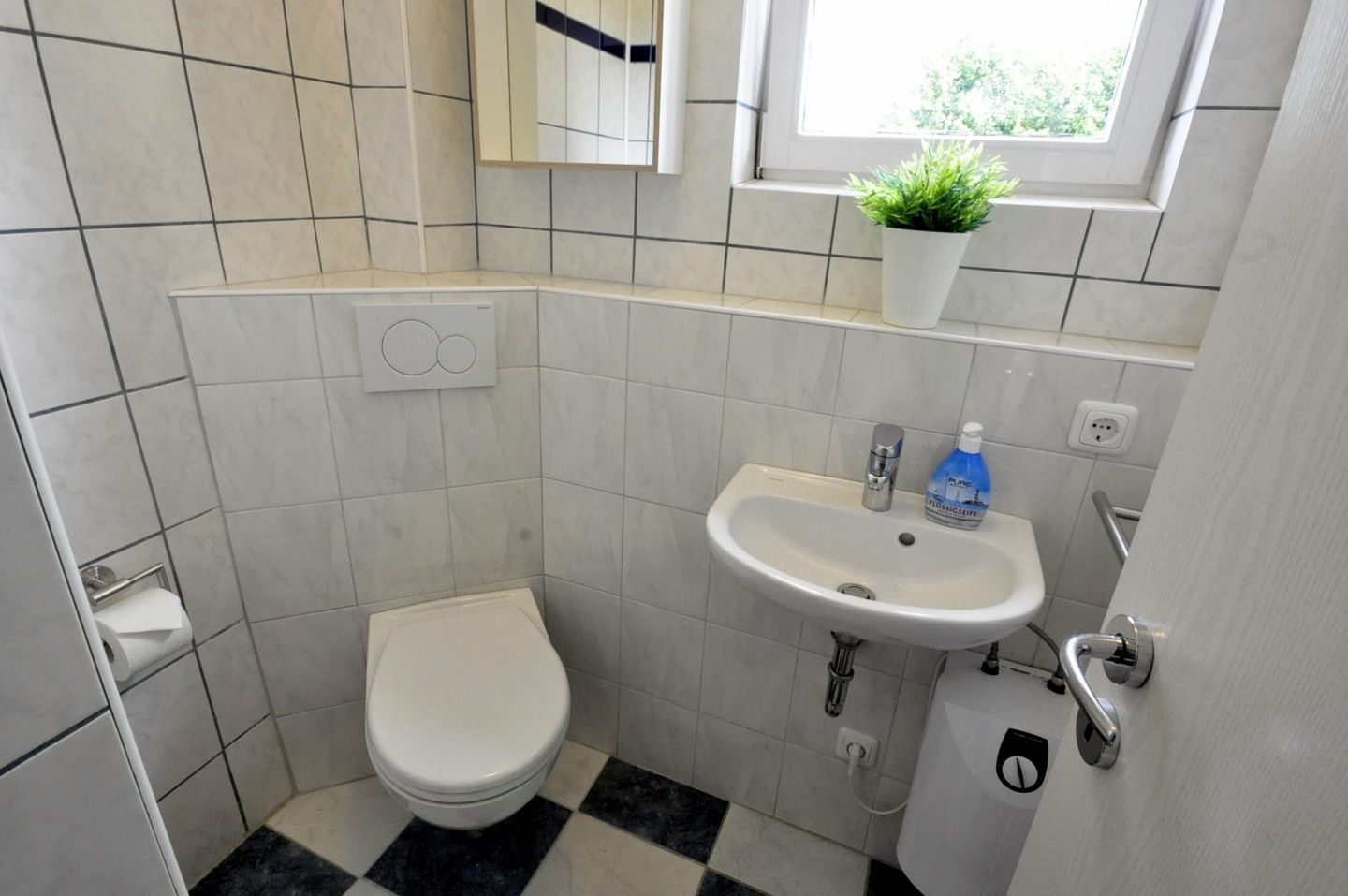  Ferienhaus Wanda Wattwurm Carolinensiel - 