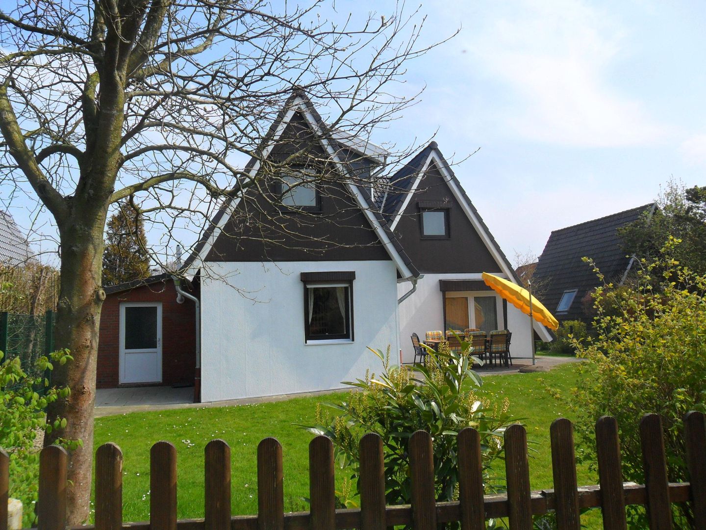  Ferienhaus Am Yachthafen 127 Harlesiel - 