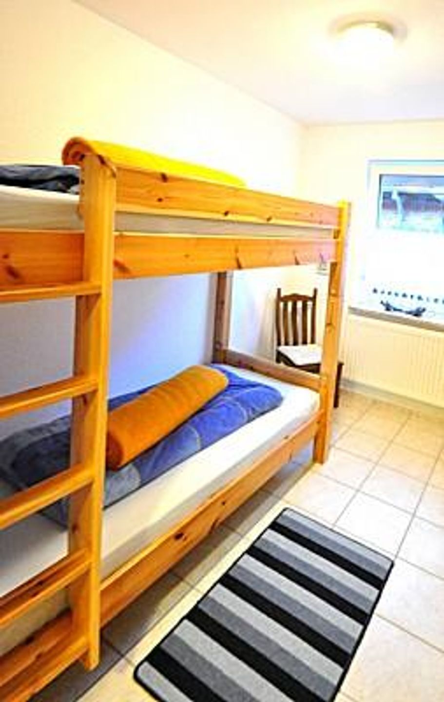  Ferienwohnung Am Harlebogen 10 Whg. 1 Carolinensiel - Schlafzimmer
