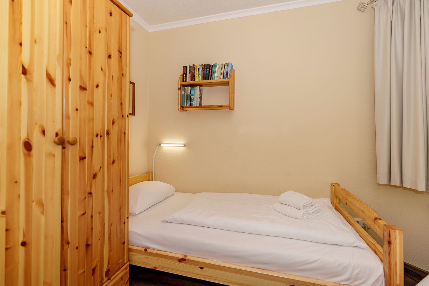 Apartmenthaus Atlantik Apartmenthaus Atlantik 114 Kühlungsborn - Schlafzimmer mit zwei Einzelbetten