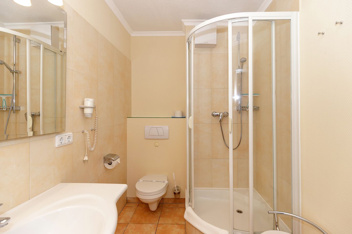 Apartmenthaus Atlantik Apartmenthaus Atlantik 114 Kühlungsborn - Badezimmer mit Dusche