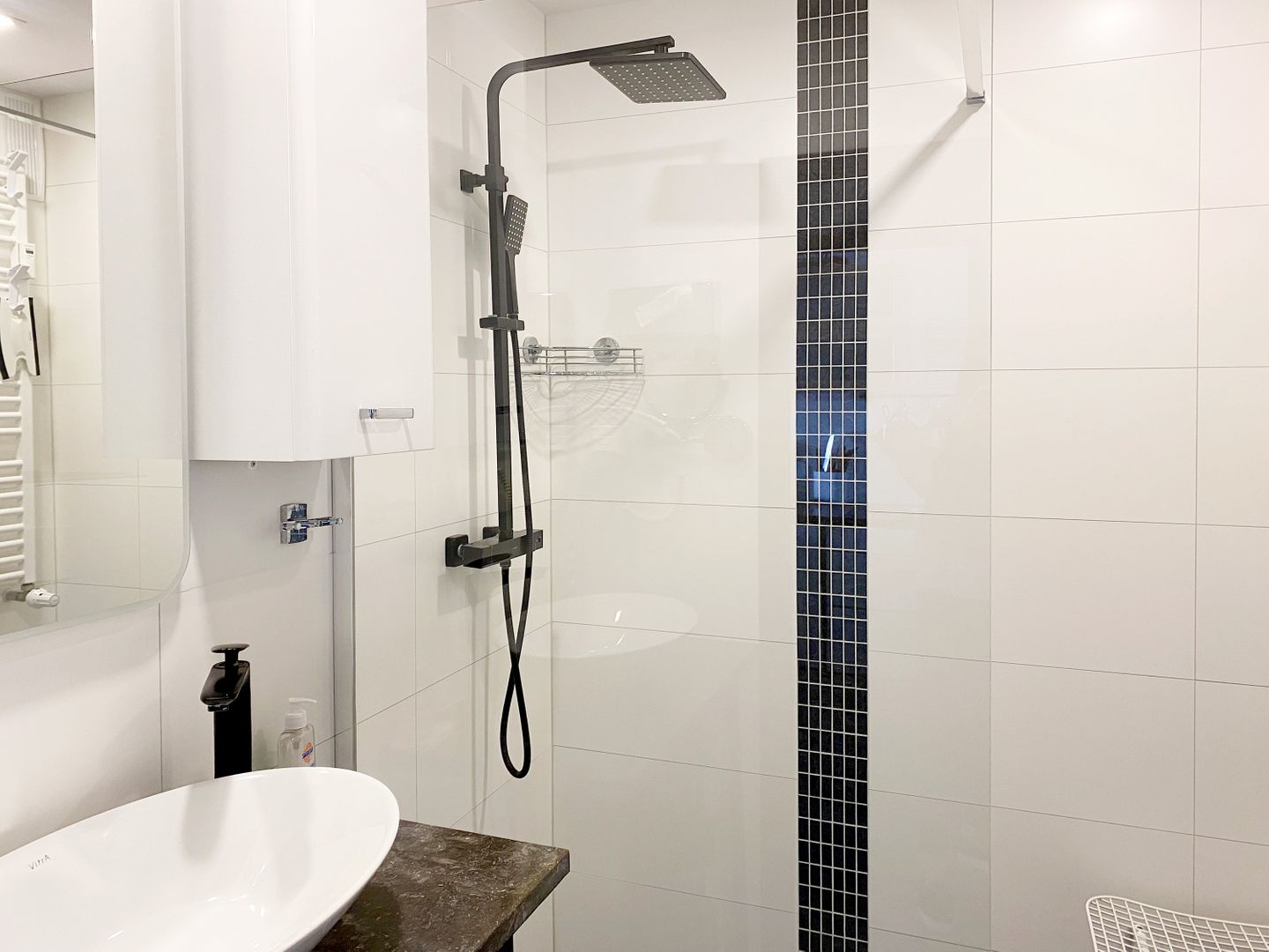 Kaiserhof Apartment 104, Typ A  - Badezimmer