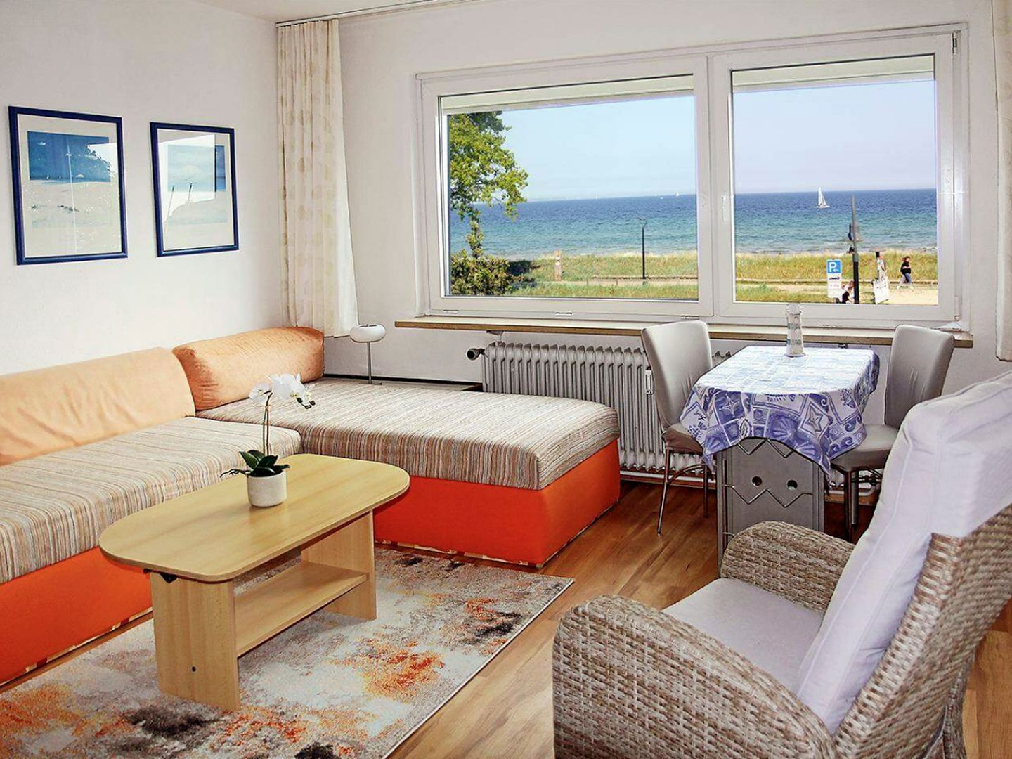 STR/101 - Strandallee 124 - Seeblick Scharbeutz - Wohnzimmer