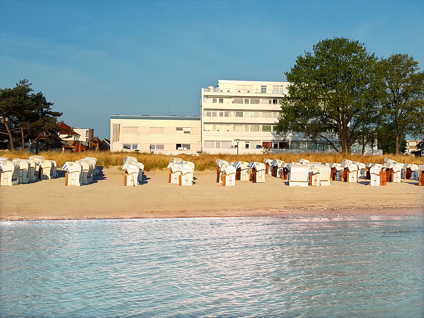 STR/101 - Strandallee 124 - Seeblick Scharbeutz - Hauptansicht