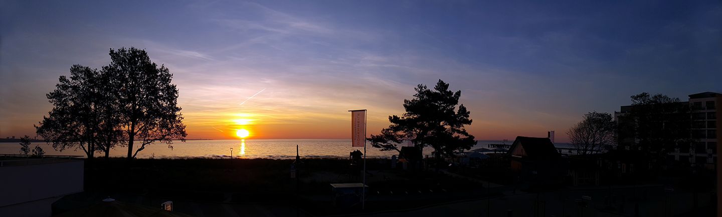 STR/101 - Strandallee 124 - Seeblick Scharbeutz - Strand