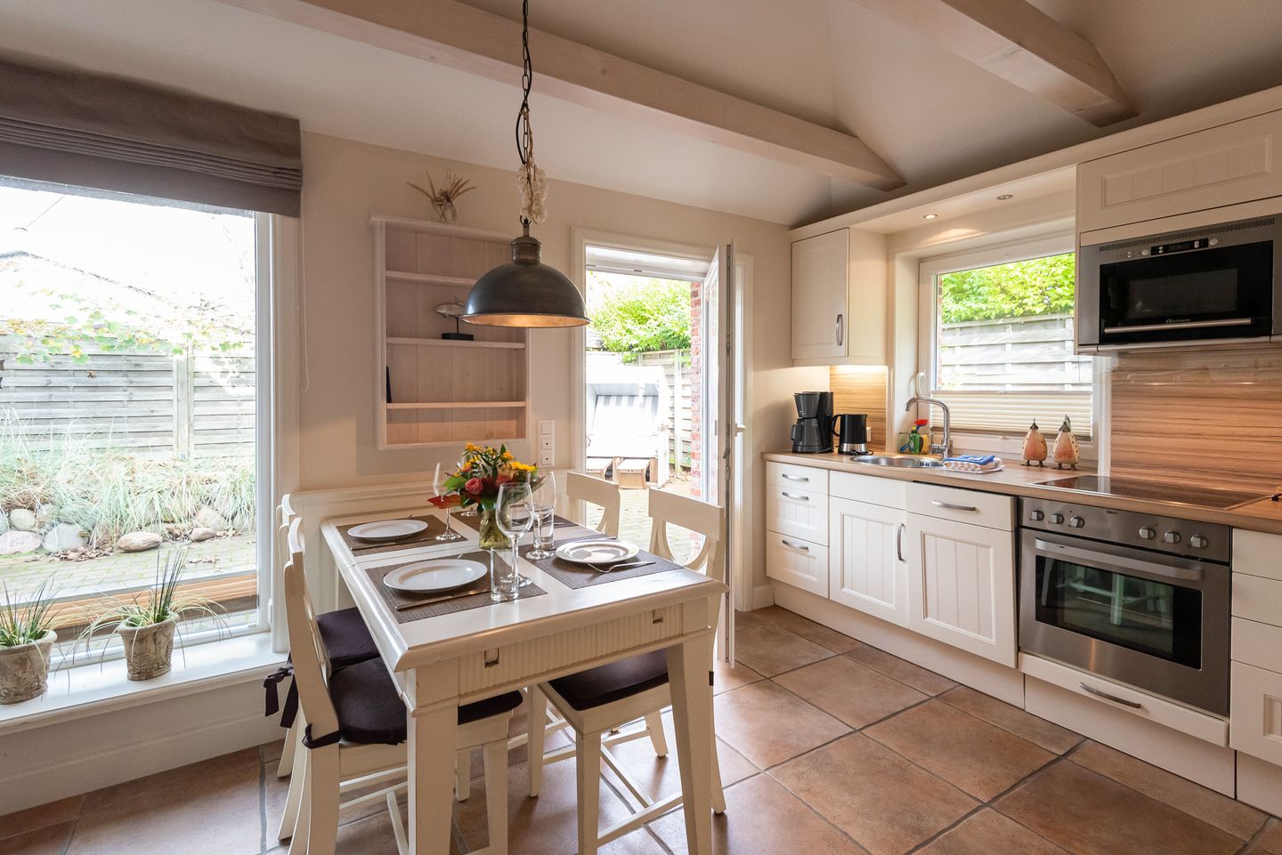  Haus Sonnenstrahl Whg. 3 Strandhaus Westerland - Küche / Küchenzeile