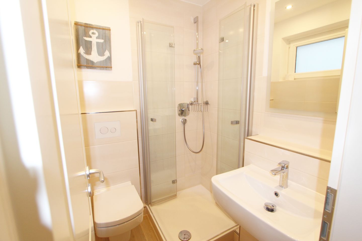 Drake - Hauptstr. 32, App. 16 Wenningstedt - Badezimmer