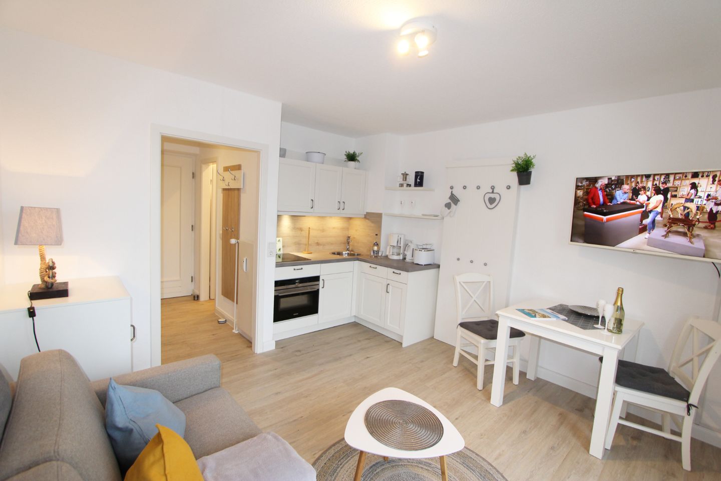 Drake - Hauptstr. 32, App. 16 Wenningstedt - Wohnzimmer