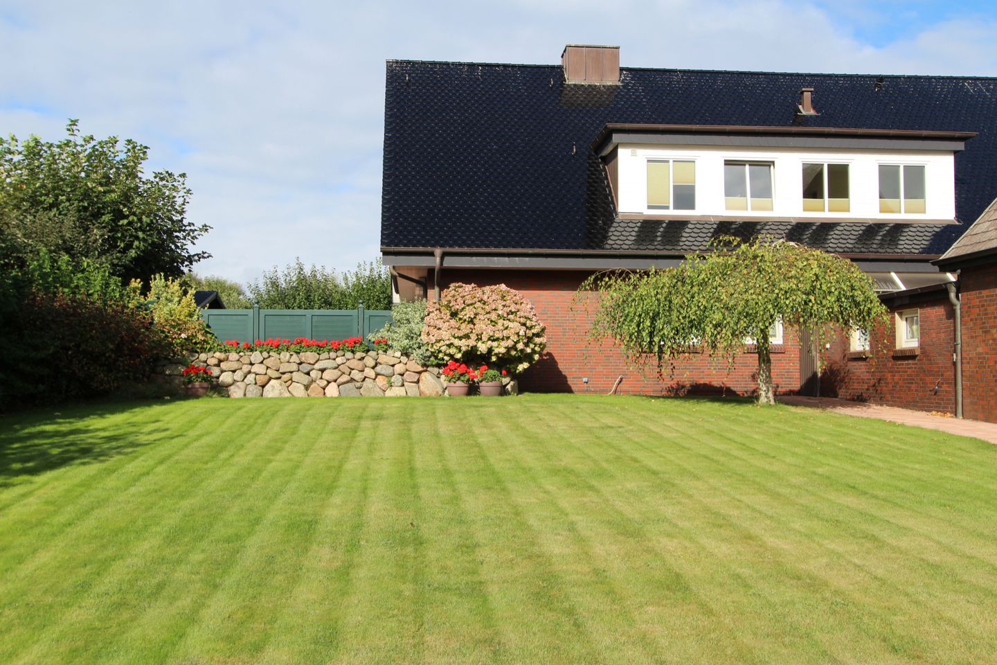 Haus Günther - Mittelweg 1, App. 1 Wenningstedt - Hauptansicht