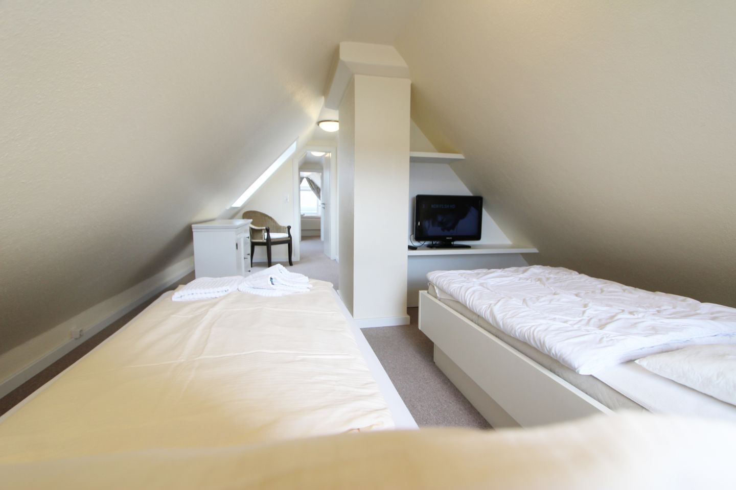 Haus Günther - Mittelweg 1, App. 2 Wenningstedt - Schlafzimmer