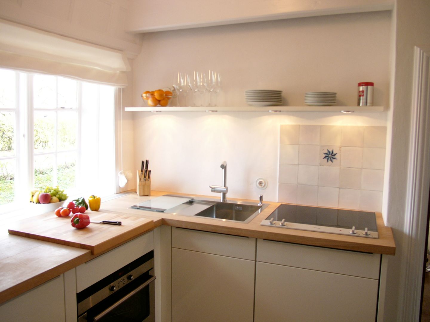 Weidemannhaus Wohnung 1 "Kapitänswohnung" Keitum - Küche / Küchenzeile