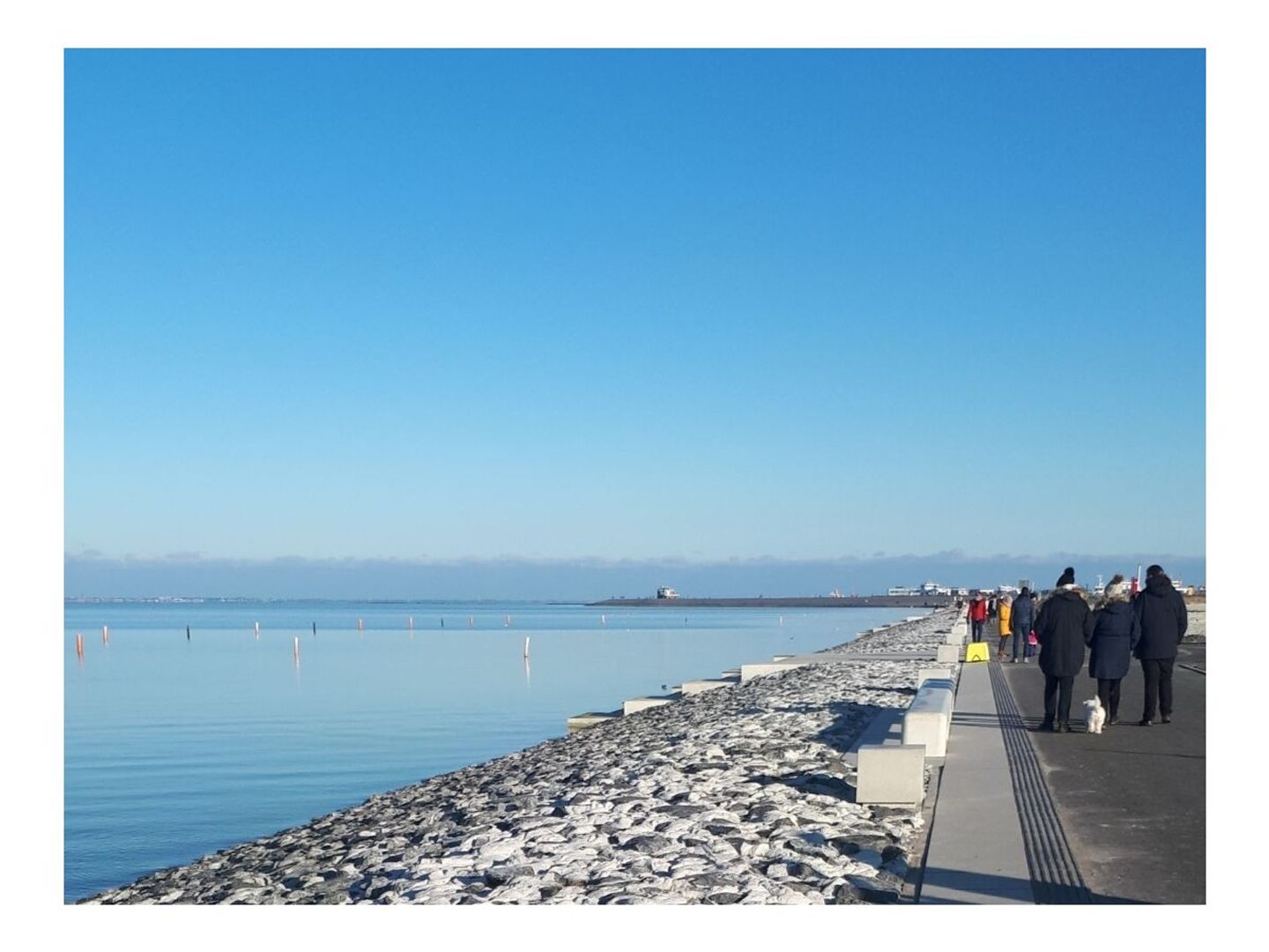  Ferienwohnung Nordsee am Strand Norddeich - 