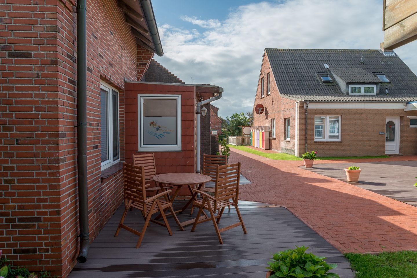 Geert-Bakker-Strasse Ferienwohnung Eddy Geert-Bakker-Straße - Hofblick