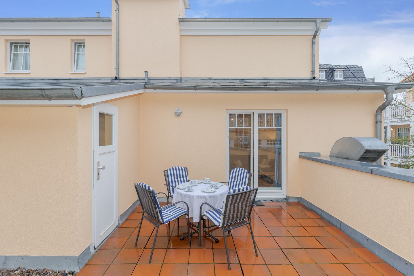 Dünenschloss Dünenschloss 4-08 Kühlungsborn - Dachterrasse mit Gartenmöbeln