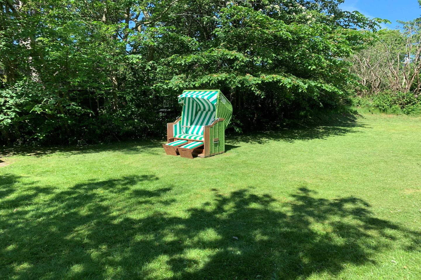 Haus Smäswai 10 Haushälfte Lee 4 Sterne Haus mit Terrasse und Strandkorb Nebel auf Amrum - 