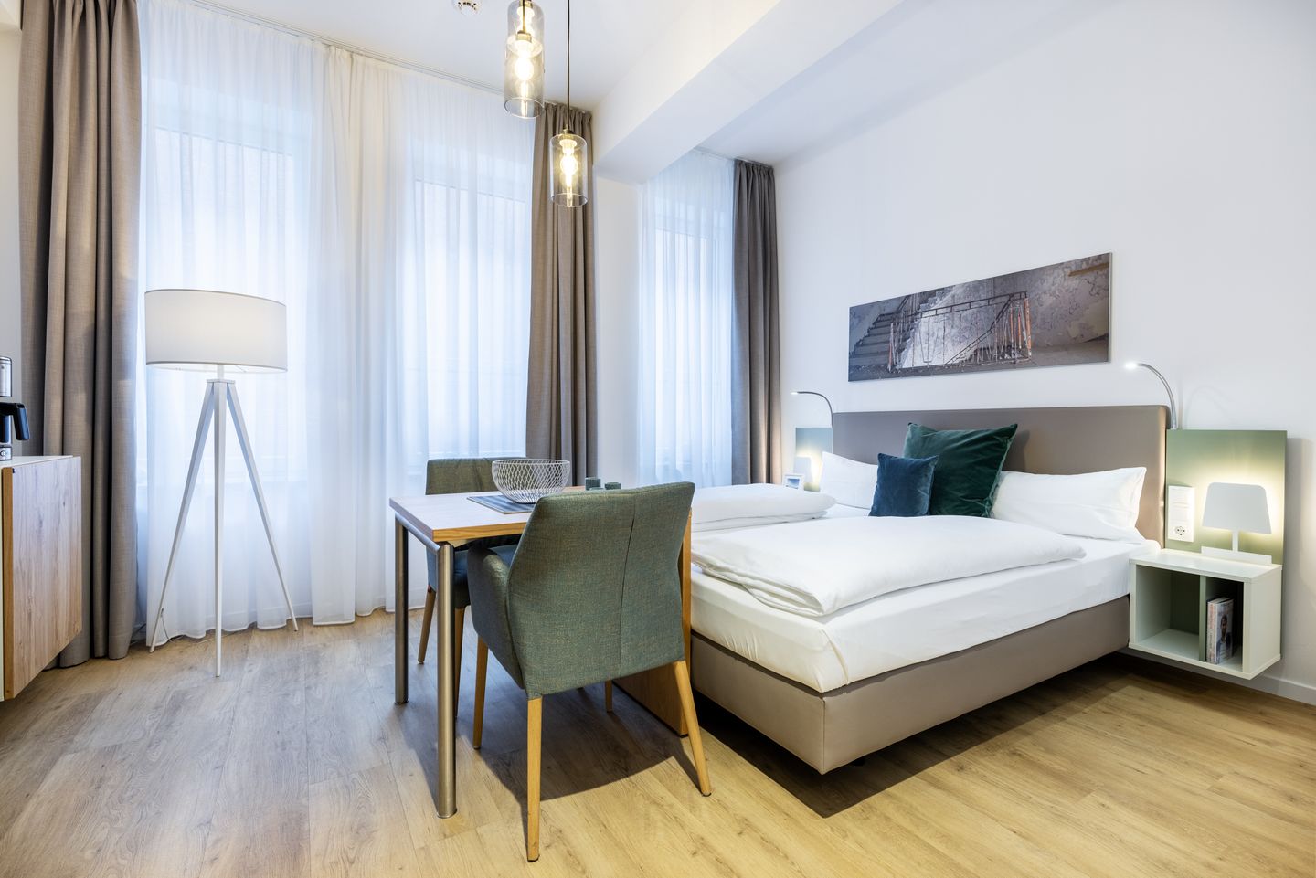 Ferienapartments am Krusespeicher Ferienapartments am Krusespeicher 1-12 Wismar - Wohn-/Schlafbereich mit Boxspringbett