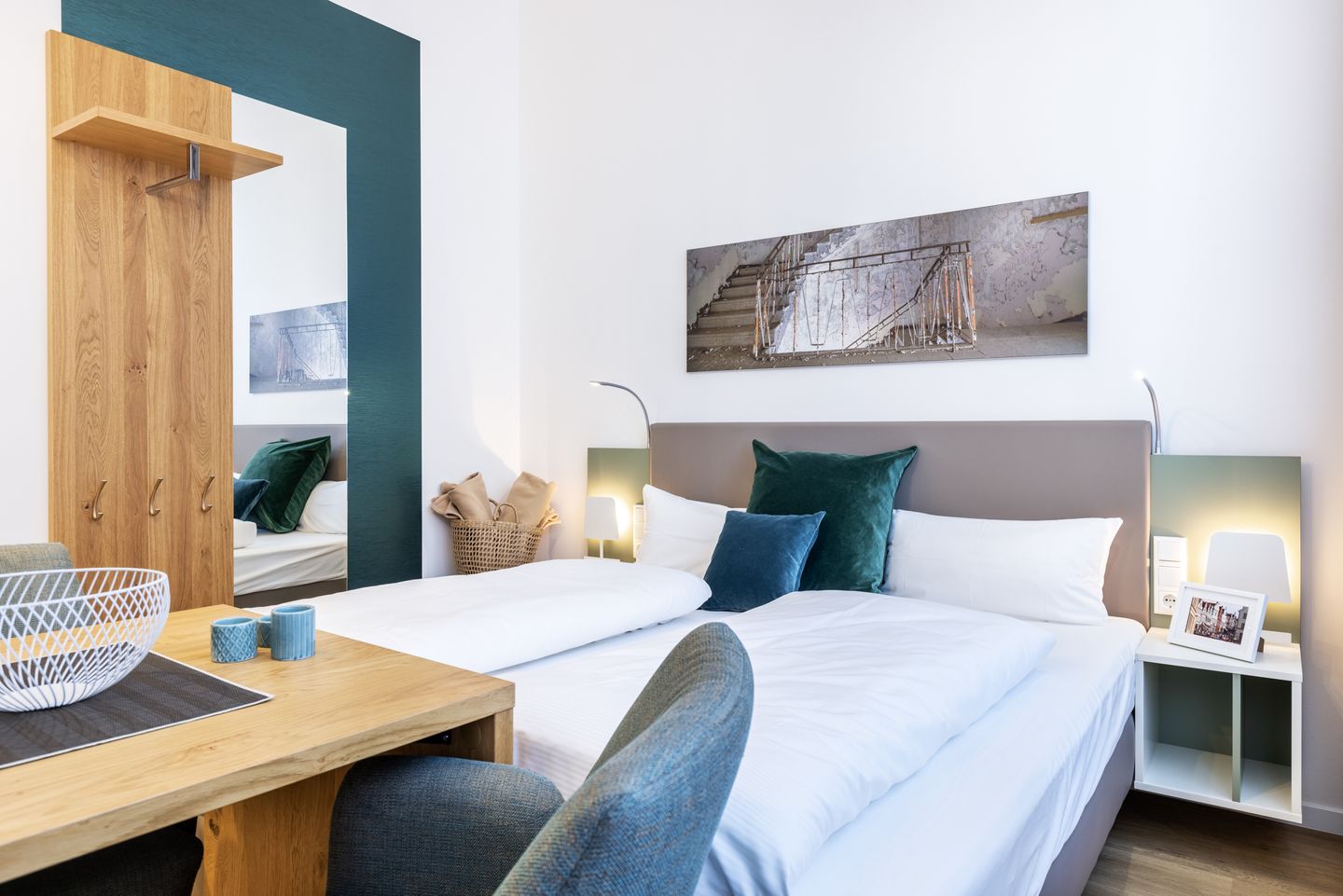 Ferienapartments am Krusespeicher Ferienapartments am Krusespeicher 3-29 Wismar - Wohn-/Schlafbereich mit Boxspringbett