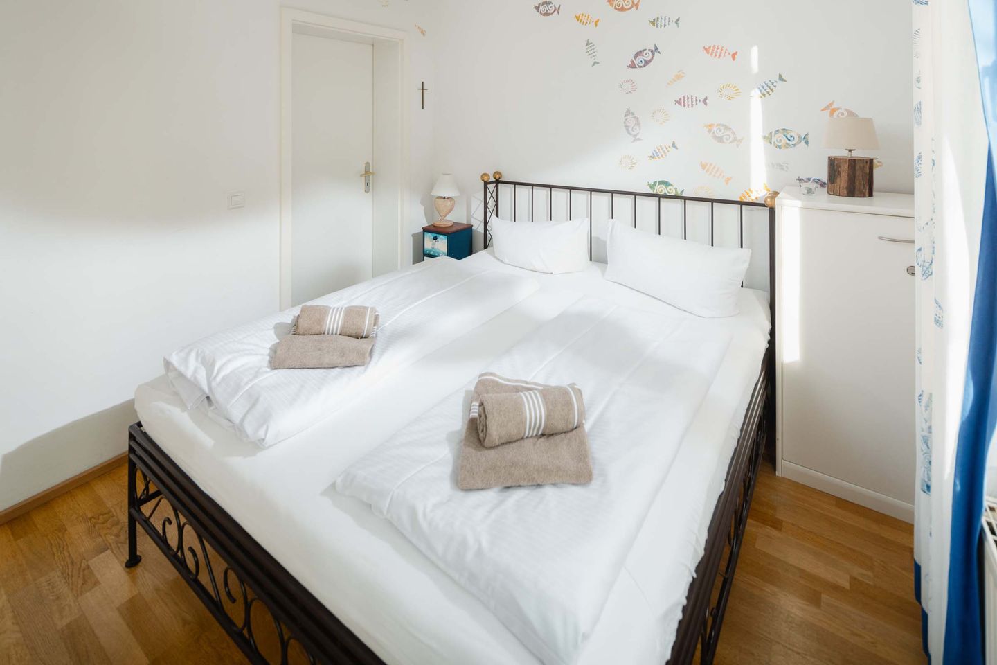  Wanderdüne Norderney - die insellotsen Norderney / Fewo Wanderdüne - Schlafzimmer (1 Doppelbett)