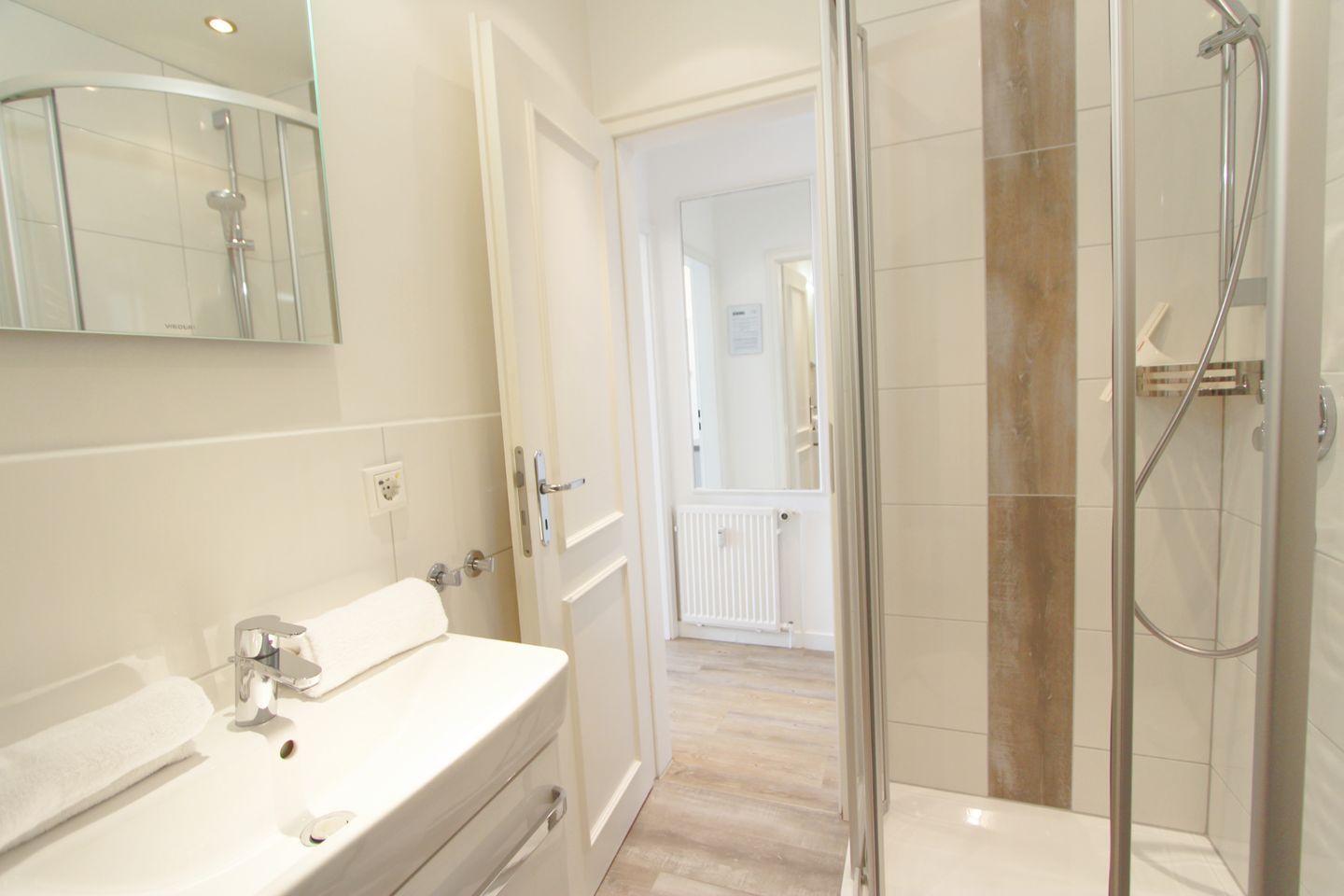 Neptun - Dünenstr. 2, App. 7 Wenningstedt - Badezimmer