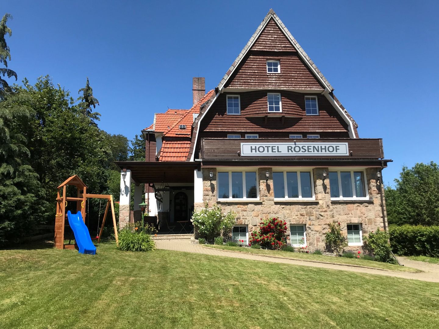  Braunlage - Hotel Rosenhof_Hausansicht