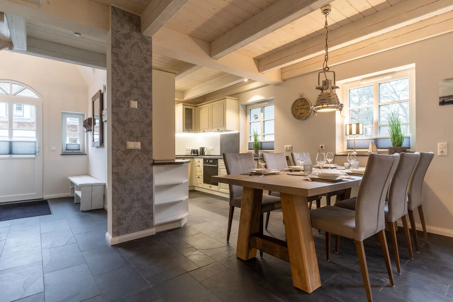 Reetdachhaus Steuerbord & Backbord Reetdachhaus Sandhus Backbord SPO Dorf - 