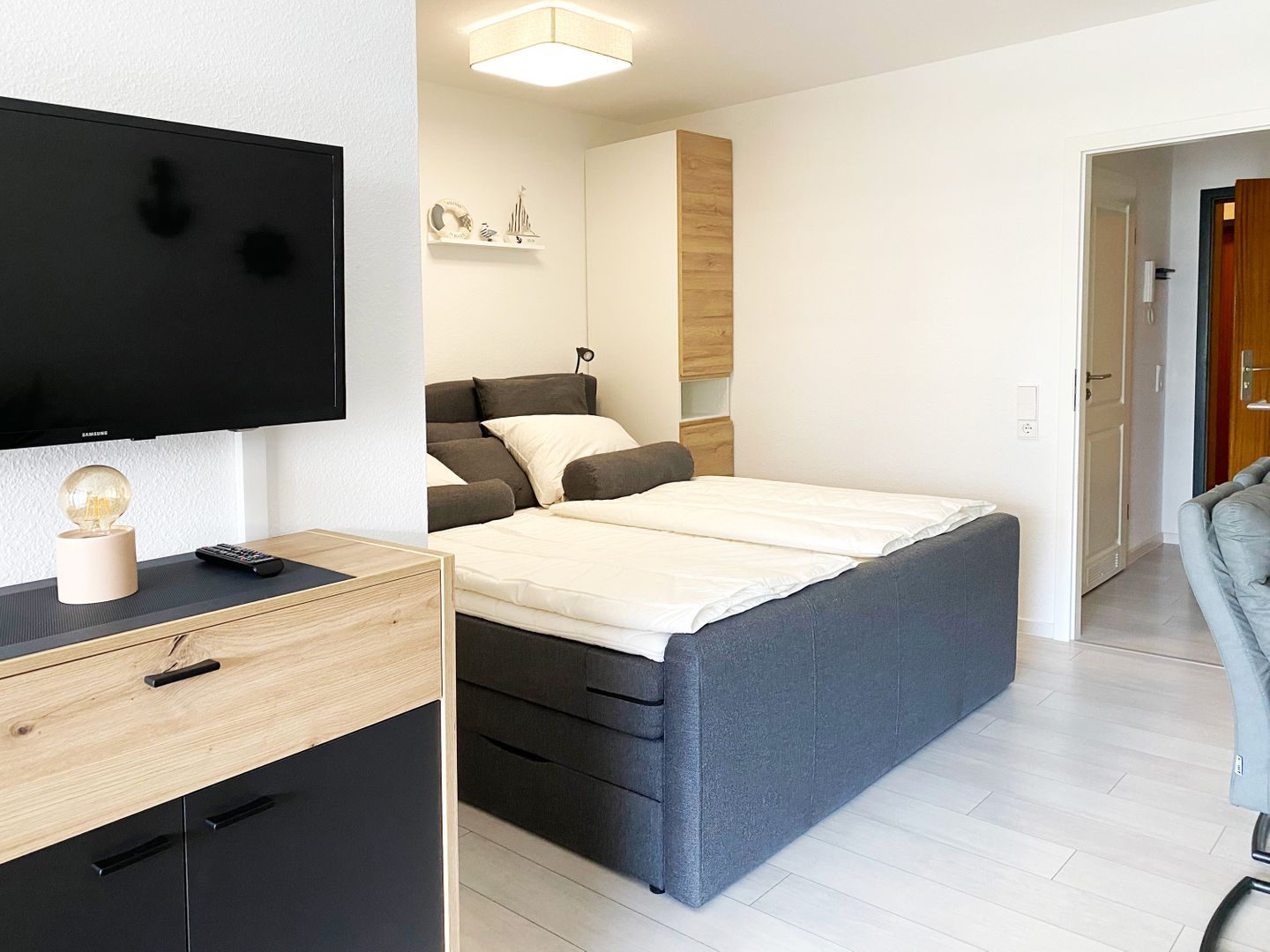 Kaiserhof Apartment 318, Typ A  - Bett