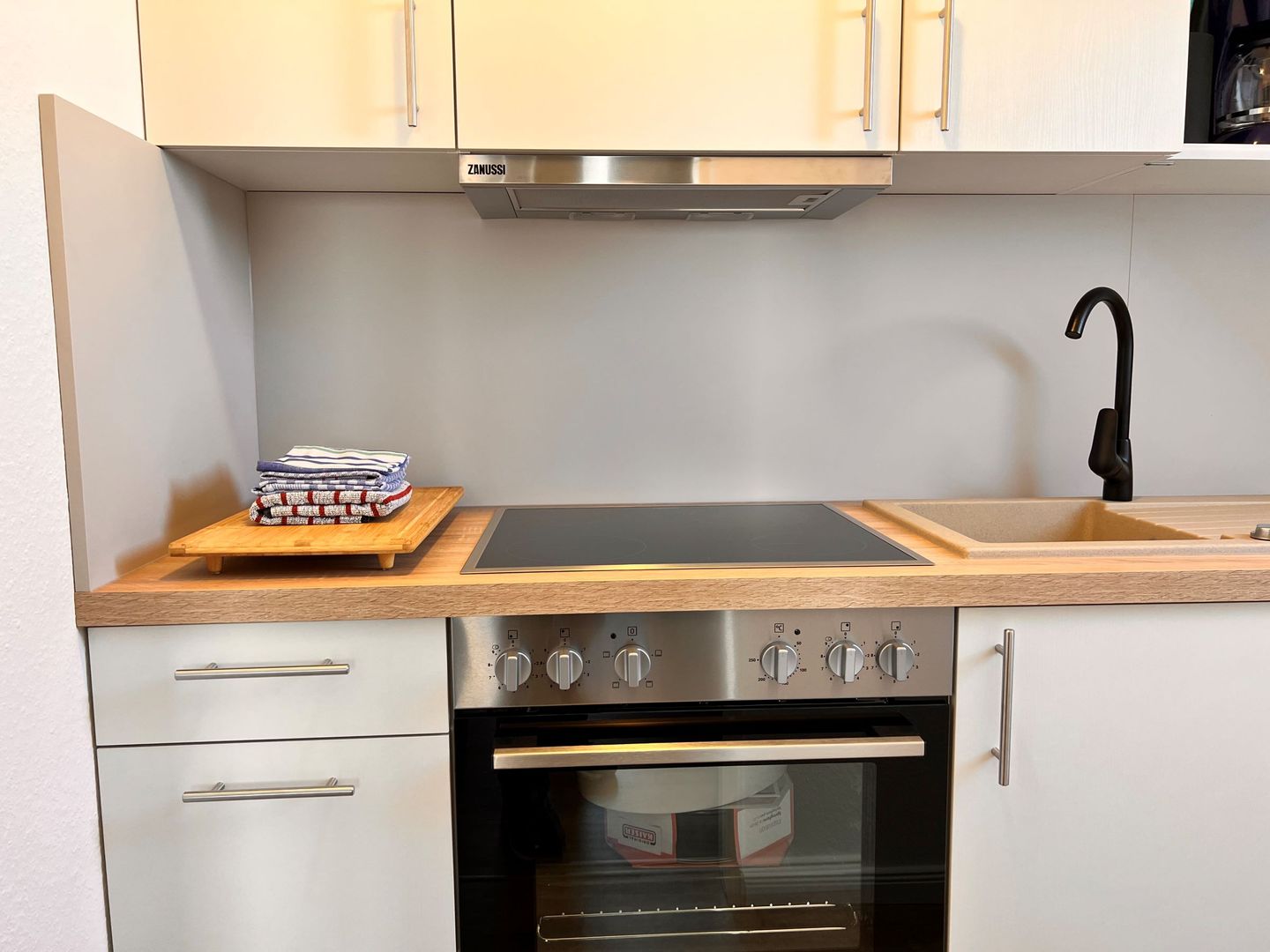 Haus Waasfrees Ferienwohnung Langeneß mit Balkon und Meerblick ideal für Familien mit Kindern Steenodde auf Amrum - 