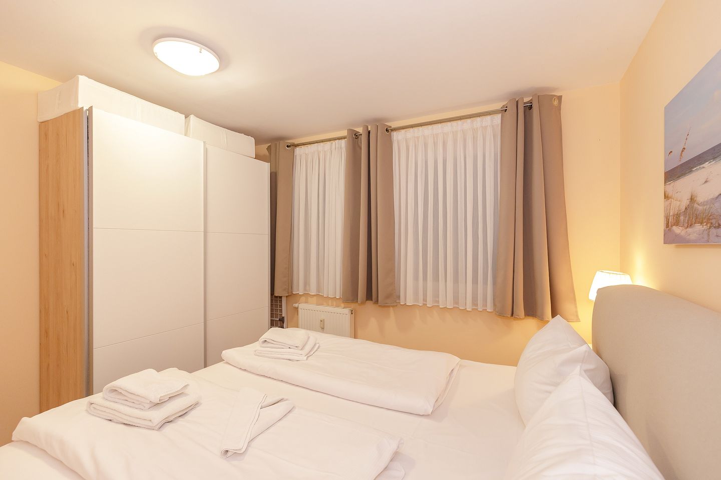 Meeresblick Meeresblick 320 Kühlungsborn - Schlafzimmer mit Doppelbett