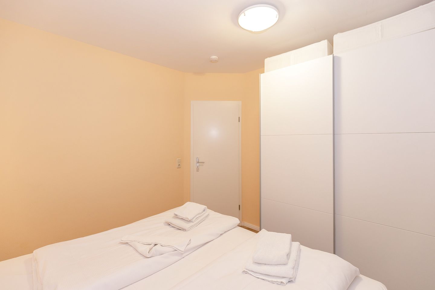 Meeresblick Meeresblick 320 Kühlungsborn - Schlafzimmer mit Doppelbett