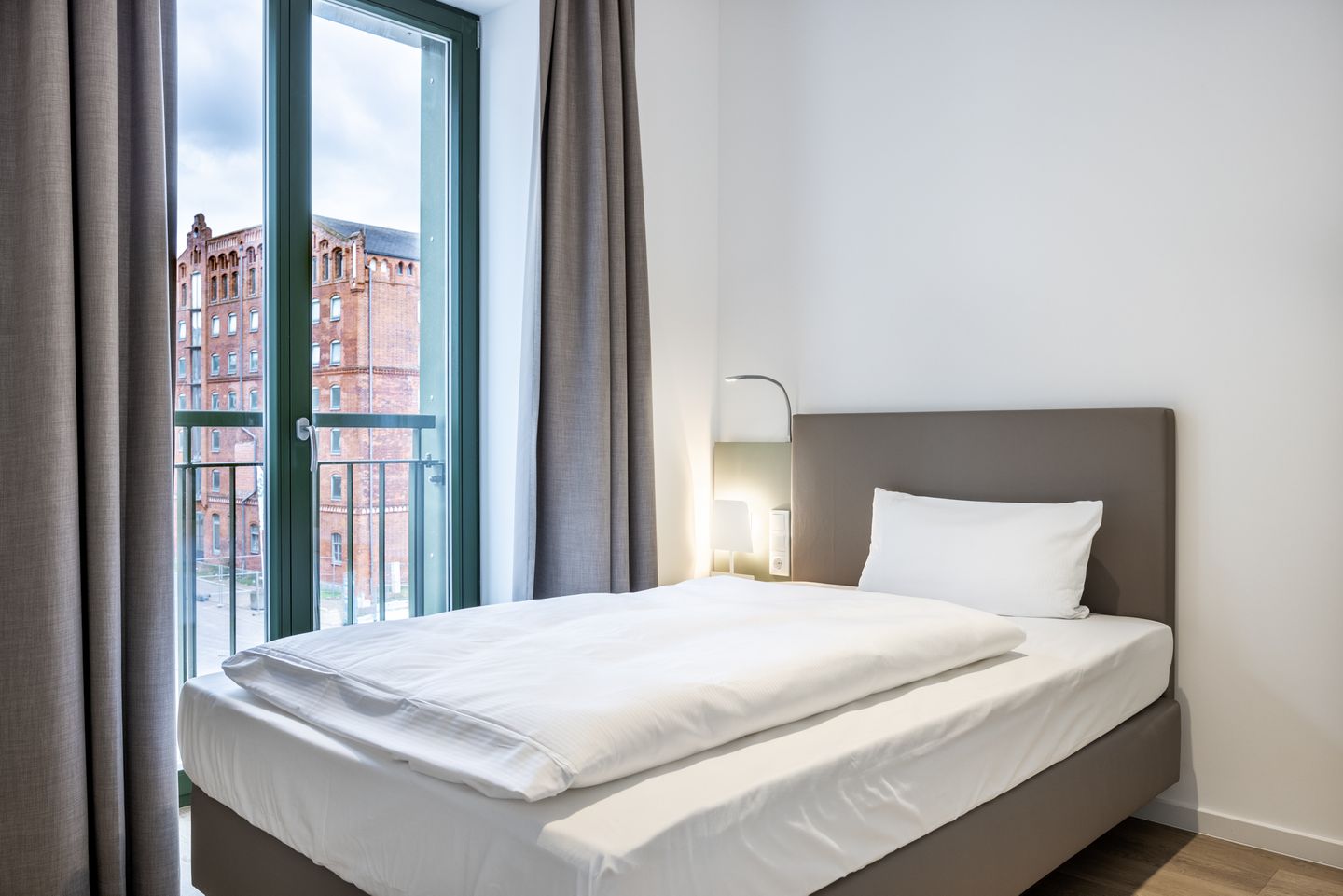 Krusespeicher Krusespeicher 2-39 Wismar - Schlafzimmer mit Einzelbett