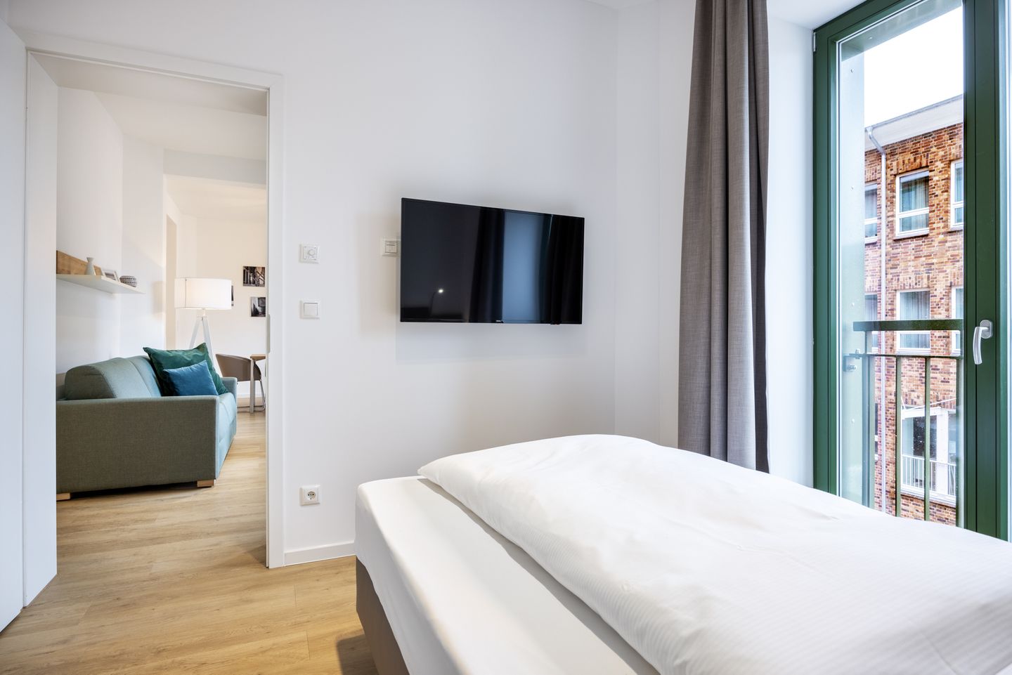 Krusespeicher Krusespeicher 3-47 Wismar - Schlafzimmer mit Einzelbett und TV