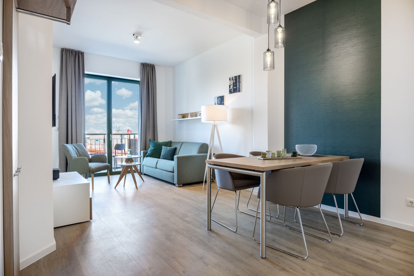 Krusespeicher Krusespeicher 3-50 Wismar - Wohn-/Essbereich mit Sitzgelegenheit