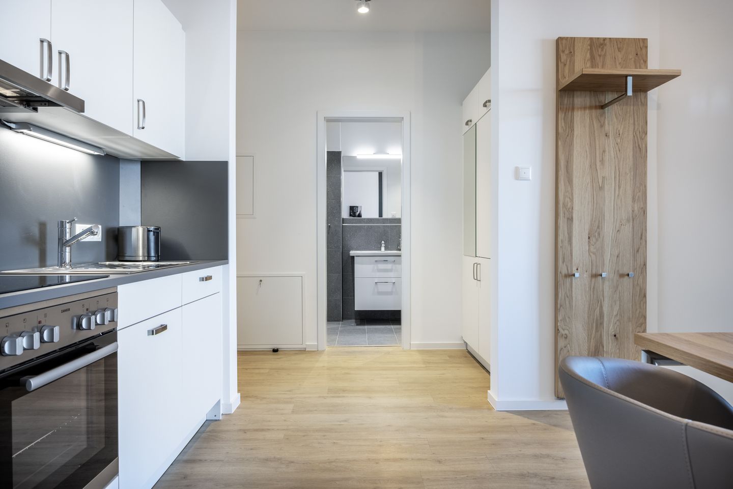 Krusespeicher Krusespeicher 3-51 Wismar - Wohn-Essbereich mit Küchenzeile