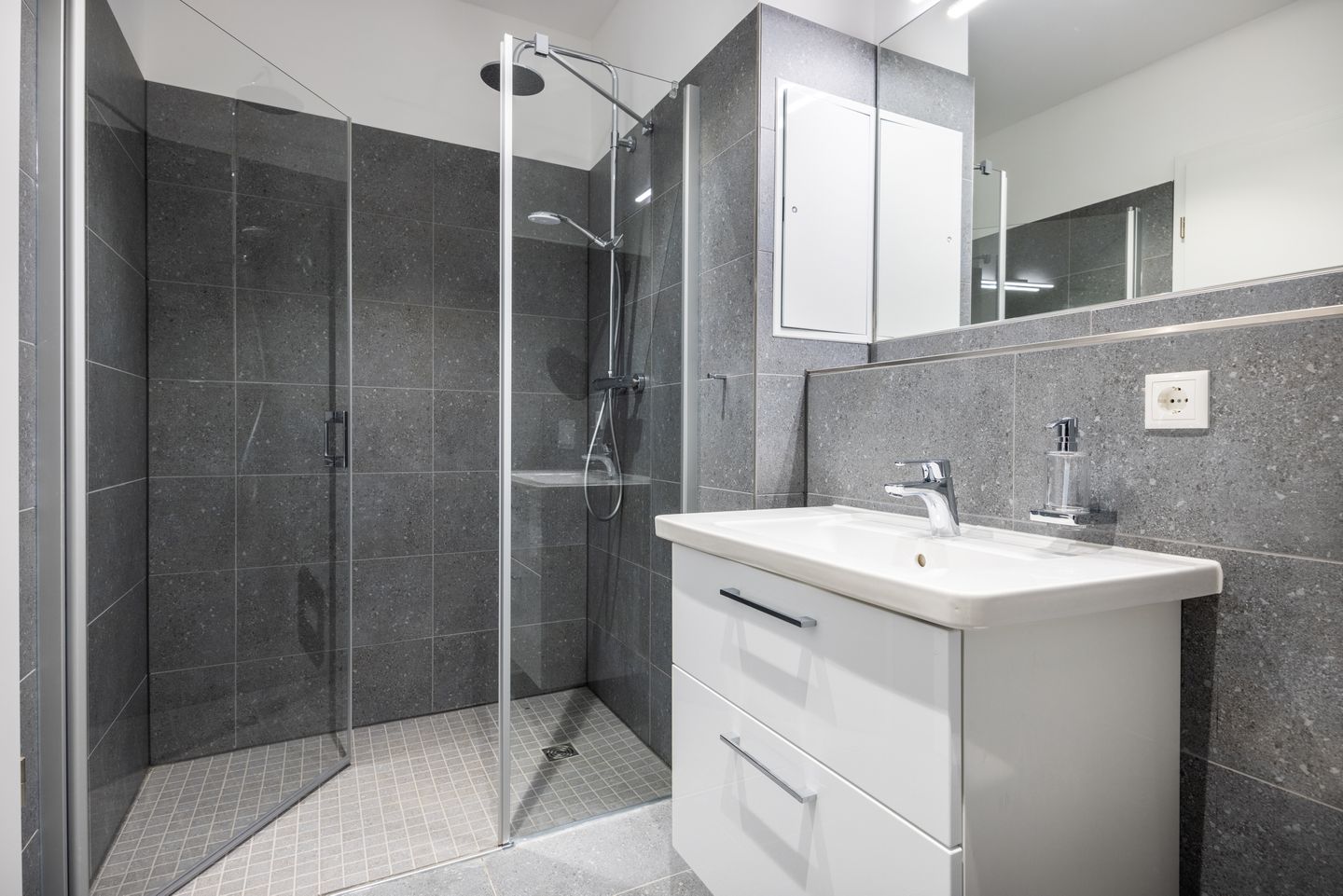 Krusespeicher Krusespeicher 3-51 Wismar - Badezimmer mit Dusche